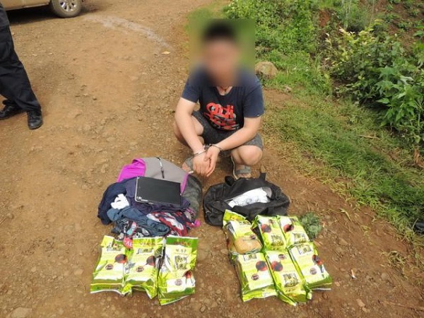 毒販在空氣壓縮機夾層中藏毒，云南普洱民警查